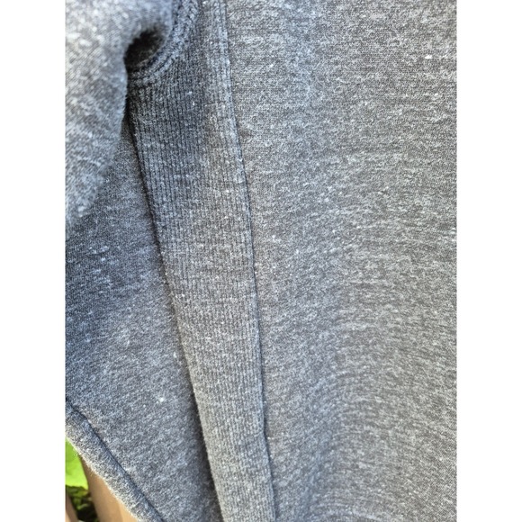 Carhartt Women's Spellout Sweatshirt Grey Long Sleeves Size XS EUC - Picture 9 of 10